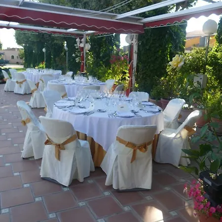 Villamercedes Paradise Villa *
